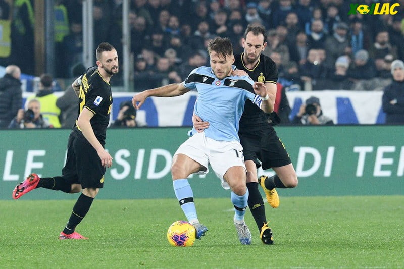 Tâm điểm Serie A sẽ dồn vào cuộc đại chiến Lazio vs Inter Milan